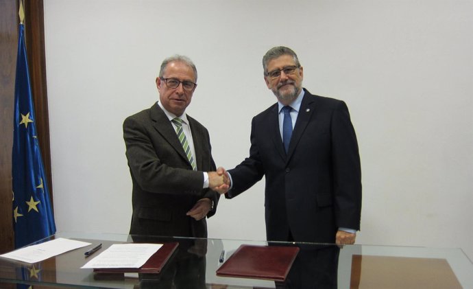 Gobierno de Aragón y UZ colaboran para mejorar formación de empleados públicos