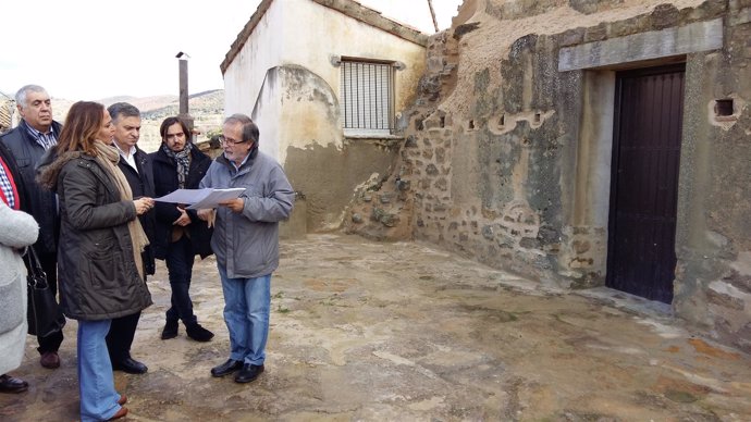 Mayte Pérez ha visitado hoy Rubielos de Mora (Teruel)