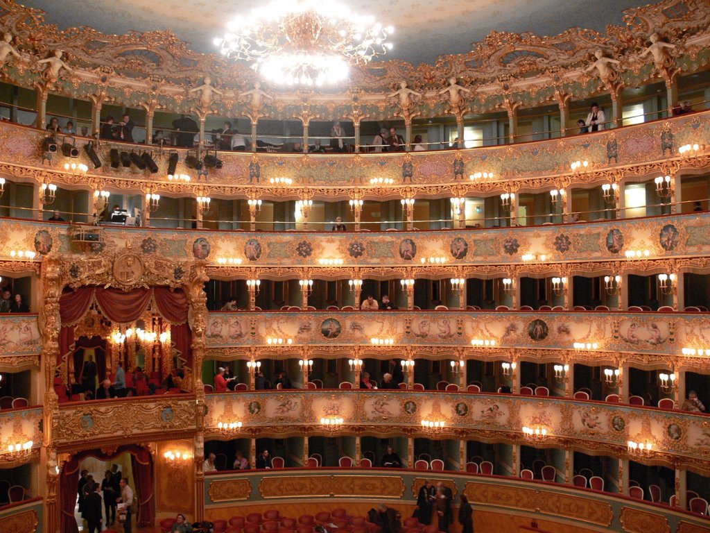 10 teatros espectaculares del mundo que no puedes dejar de visitar