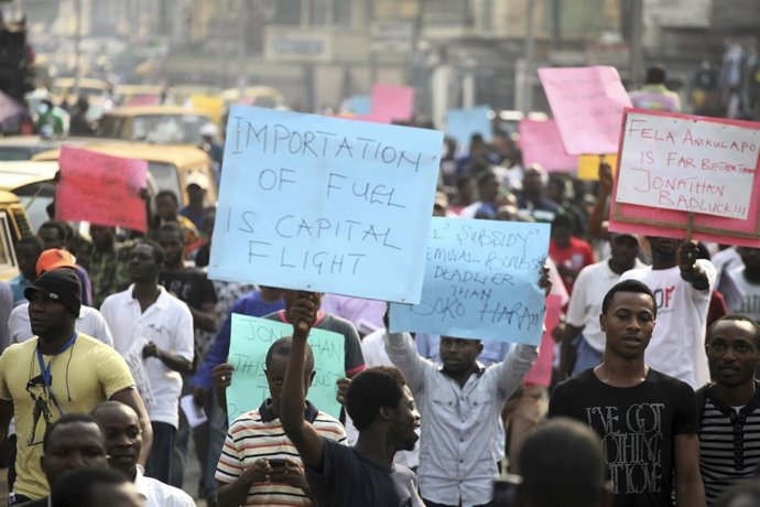 Manifestación celebrada en 2012 en Nigeria contra el encarecimiento del petróleo