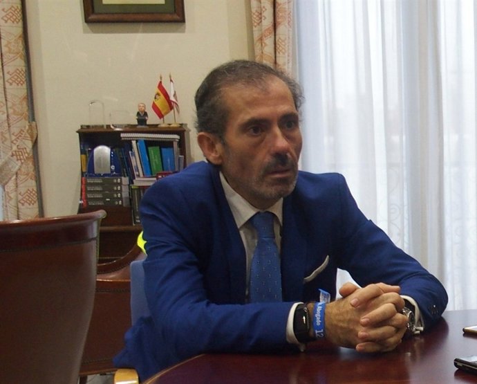 El decano del Colegio de Abogados de Málaga, Francisco Javier Lara.   