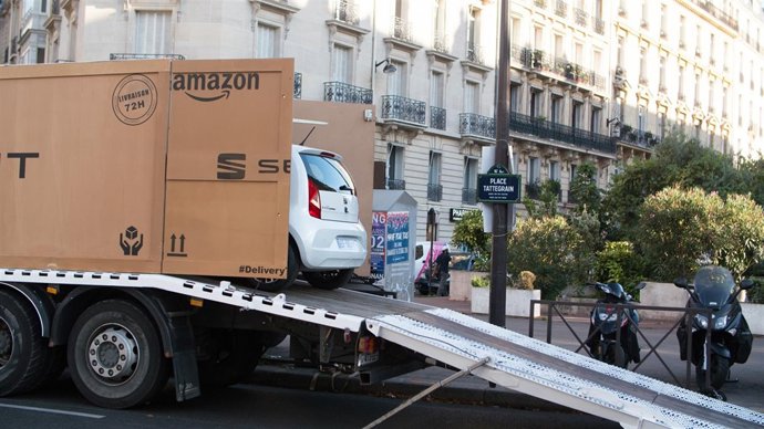 Entrega de un Seat Mii en París