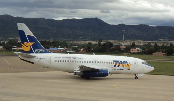 Avion de Transporte Aéreo Militar (TAM) de Bolivia