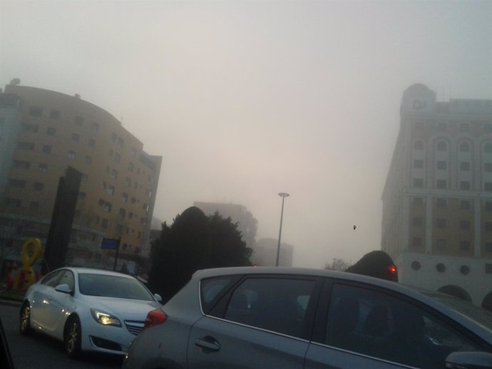 Niebla en Sevilla a primera hora de la mañana
