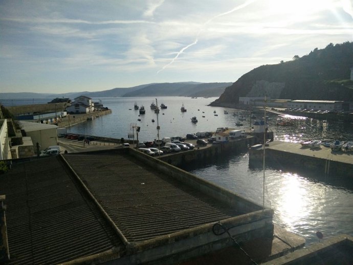 Pesqueros movilizados por un rescate en Malpica.