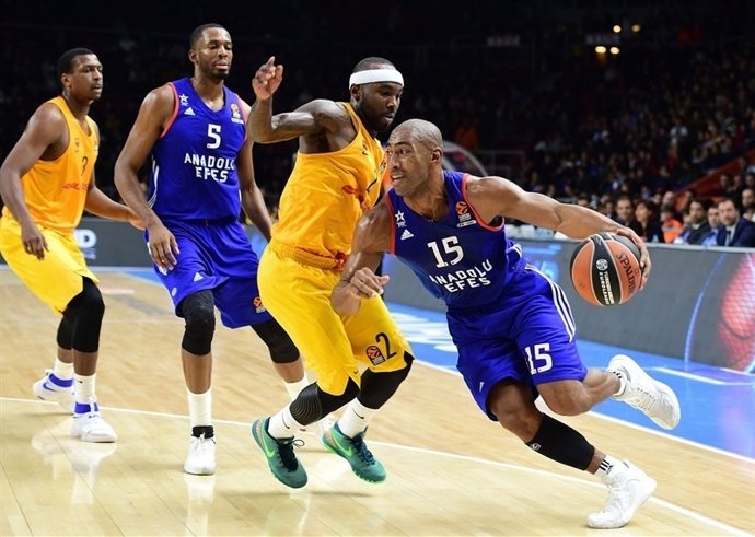 Anadolu Efes - FC Barcelona Lassa