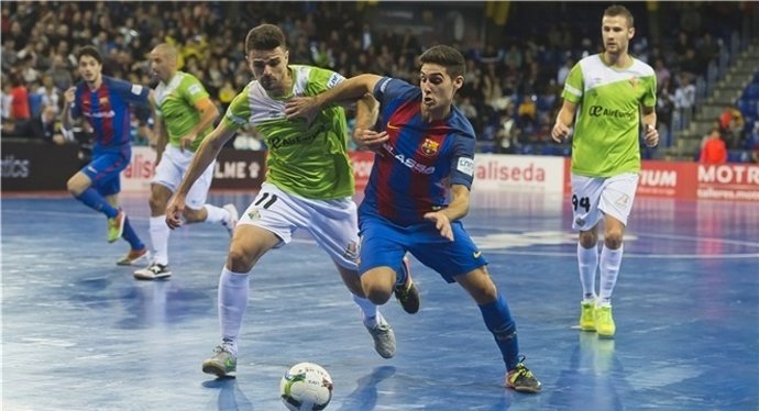 El Barcelona Lassa supera al Palma Futsal y se coloca a dos puntos del líder