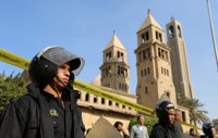 Al Sisi declara tres días de luto tras el atentado contra la catedral copta de El Cairo
