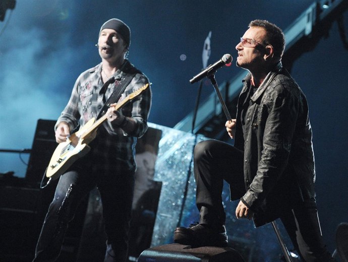 U2
