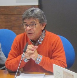  El Concejal De Cultura De Oviedo, Roberto Sánchez Ramos.