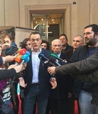 Caraballo aboga por "el entendimiento" entre los puertos de Huelva y Sevilla