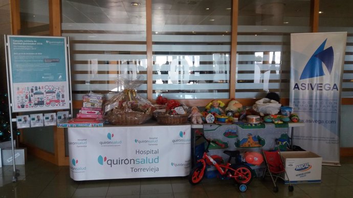 Campaña de recogida de juguetes y comida del Quironsalud