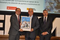 Lambán llama a continuar el diálogo social en los Premios CEPYME Aragón