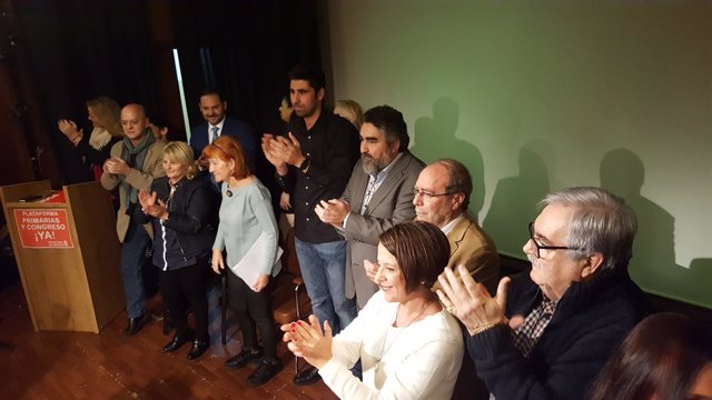 Presentación de plataforma crítca con la Gestora del PSOE