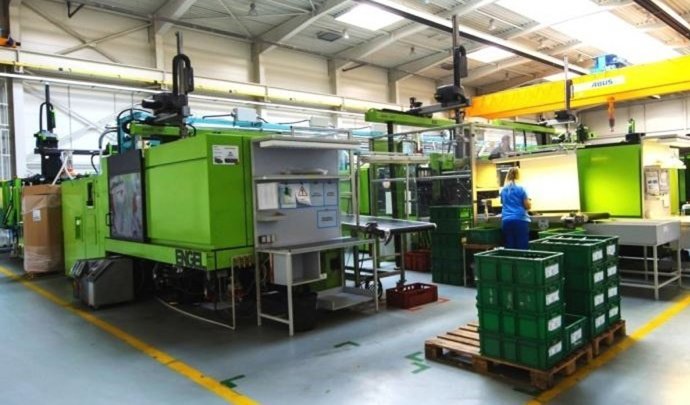 Recurso de la división de plástico de Tekni Group