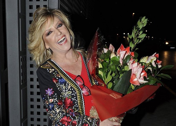 Lydia Lozano por Ivan Del Monte