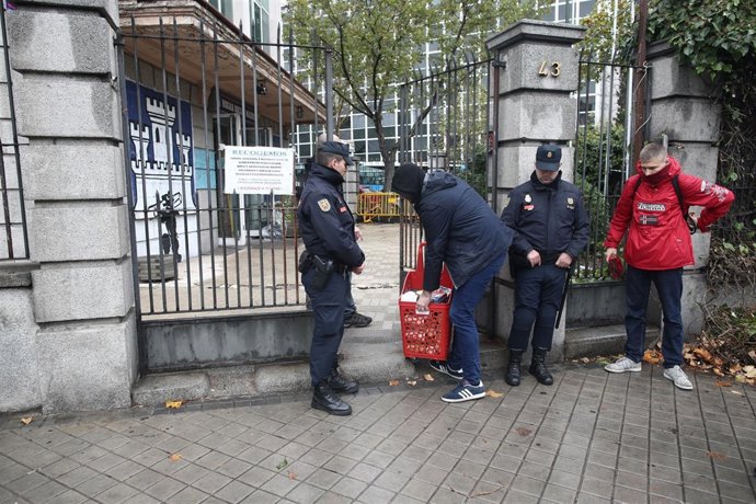 La Policía desaloja a los okupas del colectivo neonazi Hogar Social