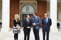 De la Serna precisa que el Estado no va a "rescatar" las autopistas en quiebra