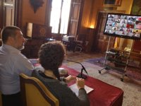 Cort y Consell firman un protocolo para implantar una plataforma de participación