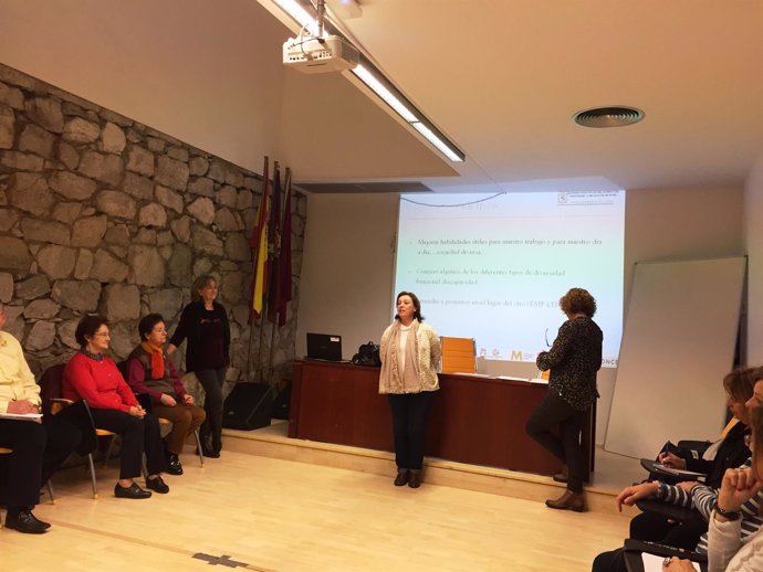 Inauguración Del Curso De Atención A Personas Con Discapacidad