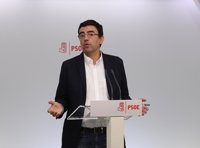 Mario Jiménez: "El PSOE ha sobrevido a 137 años de debates internos, algunos a ver si sobreviven siquiera a 137 días"