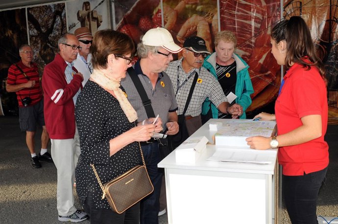 Borrador De Nota De Prensa. El Buque De Cruceros Amadea Recala Por Primera Vez E