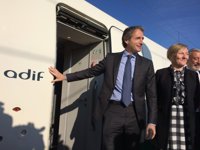 De la Serna pide disculpas si su "reflexión" sobre el AVE provocó "algún malentendido"