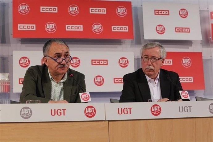 Álvarez y Toxo en rueda de prensa. 