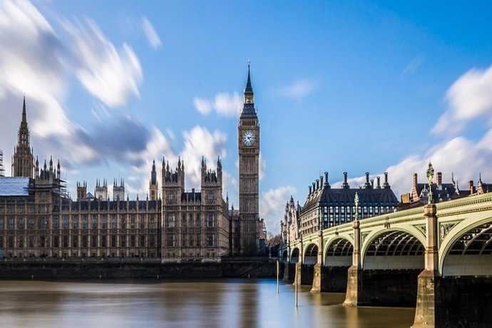 Theresa May deberá pedir al Parlamento que active el Brexit