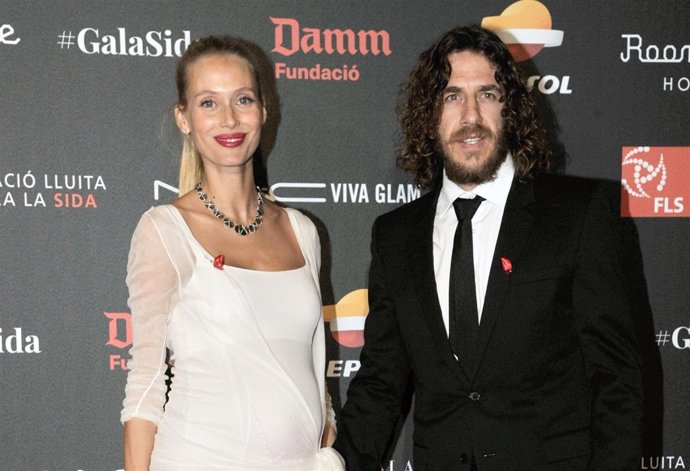 Vanesa Lorenzo y Carles Puyol