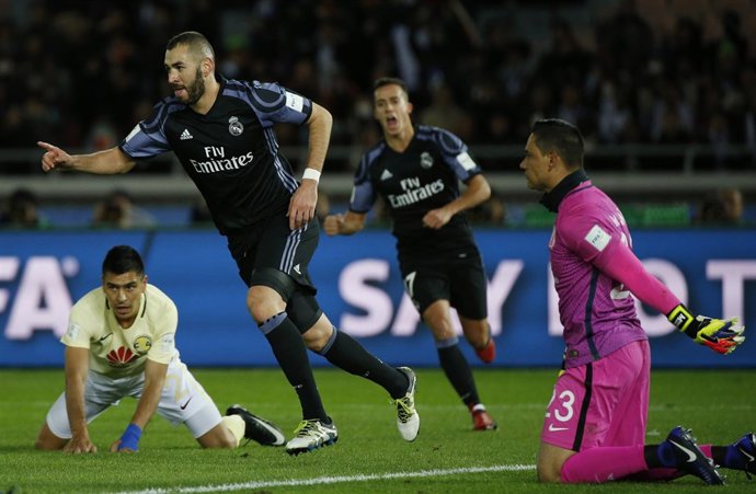 Benzema celebra el 0-1 