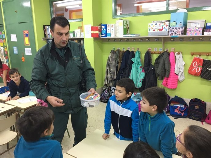 Seprona encuentra una serpiente en Poio