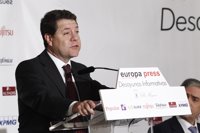 Page ve probable que Susana Díaz se presente pero cree que no decidirá "en solitario"