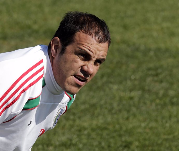 Cuauthemoc Blanco, en un entrenamiento con la selección mexicana 