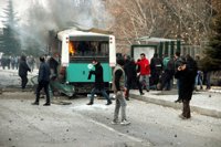 Al menos 13 muertos y 48 heridos por el atentado contra un autobús con militares en Turquía
