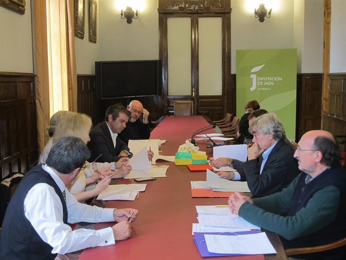 Reunión del jurado del Premio de Literatura para Escritores Noveles de Jaén