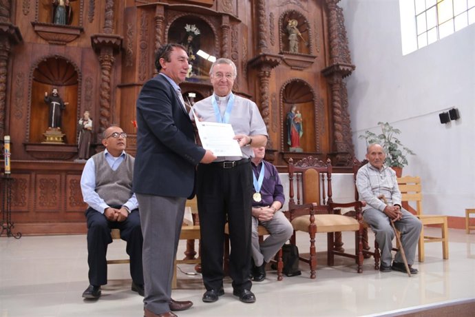 Taltavull recibe el nombramiento de 'huésped de honor'