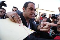 El exfutbolista y alcalde de Cuernavaca Cuauhtémoc Blanco abandona la huelga de hambre