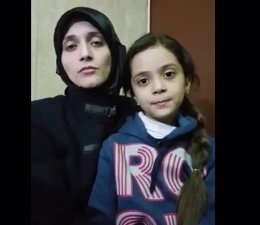 Bana Alabed y su madre, en un mensaje de vídeo