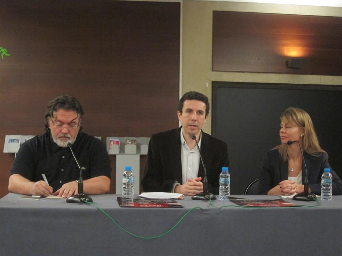 M.Valdivieso (Jonc), O.Esculies (Projecte Home) y S.Algarra (La Caixa)