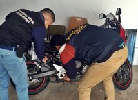 Ocho detenidos implicados el robo y receptación de una moto que fue vendida ocho veces