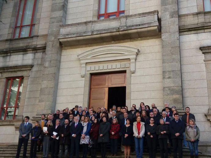 Concentración Parlamento de Galicia por los asesinatos machistas