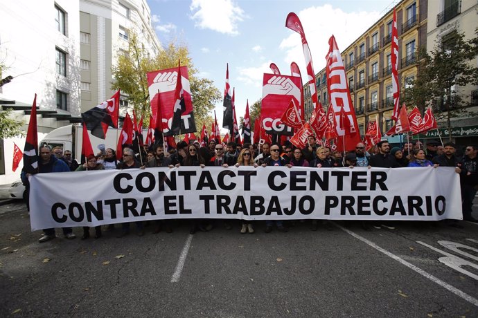 Manifestación en Madrid por Contact Center