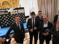 Feijóo aboga por "impulsar más" el sector agroalimentario gallego