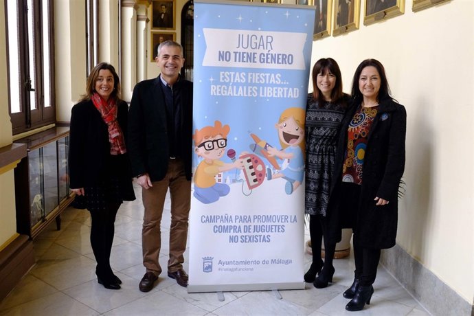 Area de Igualdad de Oportunidades ayuntamiento Málaga presenta campaña juguetes