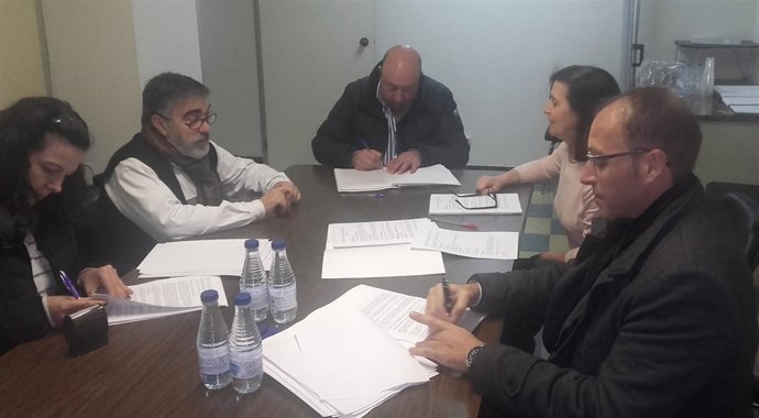 Firma del convenio colectivo en el sector de hostelería de Valladolid.