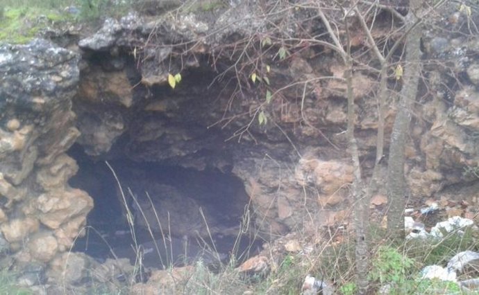 Fallece un hombre tras ser rescatado de una cueva en Xátiva
