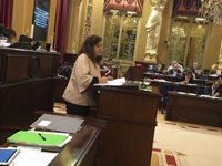 PP y Costa se enfrentan en el pleno por la "utilidad" de la Conselleria de Presidencia