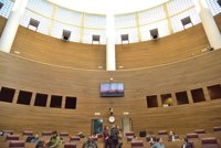 Las Corts aprueban destinar a centros tecnológicos dos millones del convenio con Ford y de ayudas a industrialización