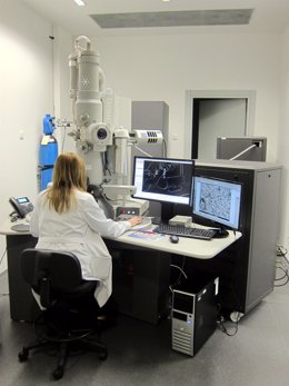 Microscopio electrónico de la USAL